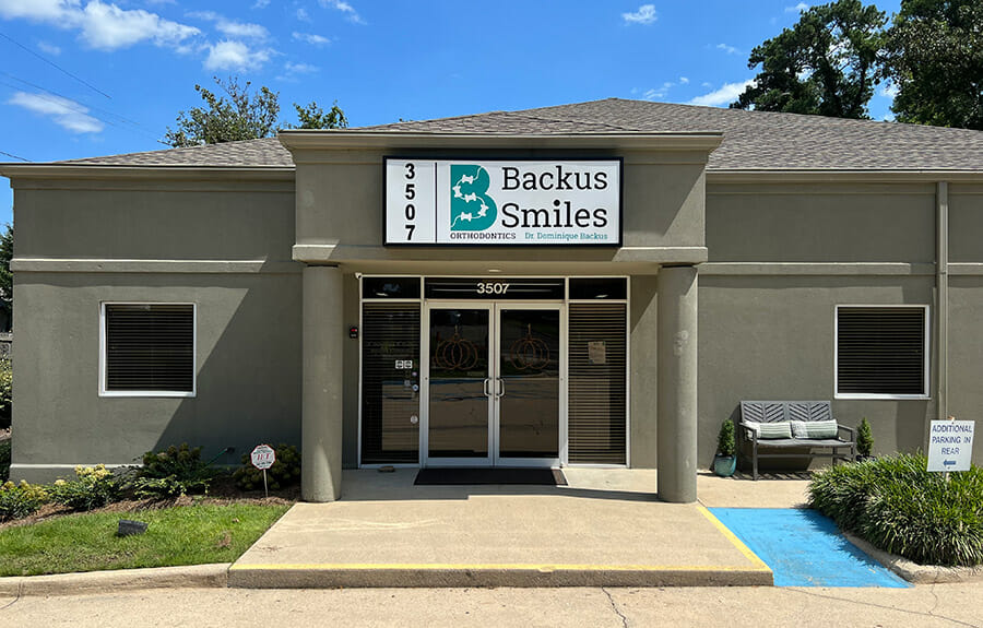Backus Smiles, Orthodontist in Birmingham, AL, Front Exterior Image of the Building