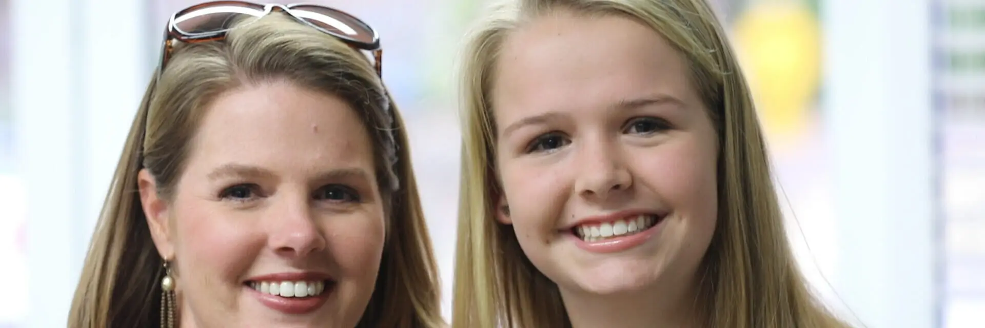Backus Smiles, Backus Home Slider - Happy mother and daughter